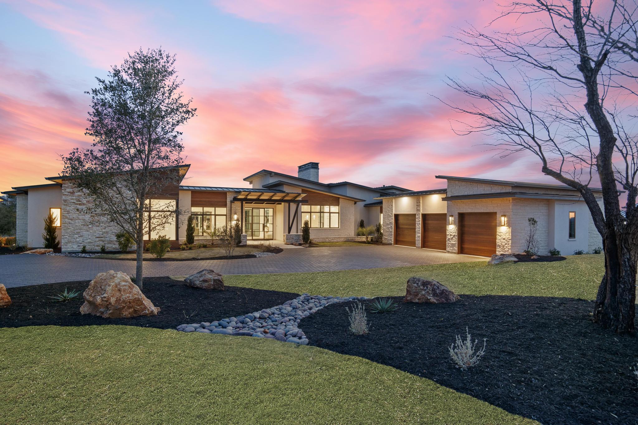 Front exterior of 1047 Overlook Parkway at twilight